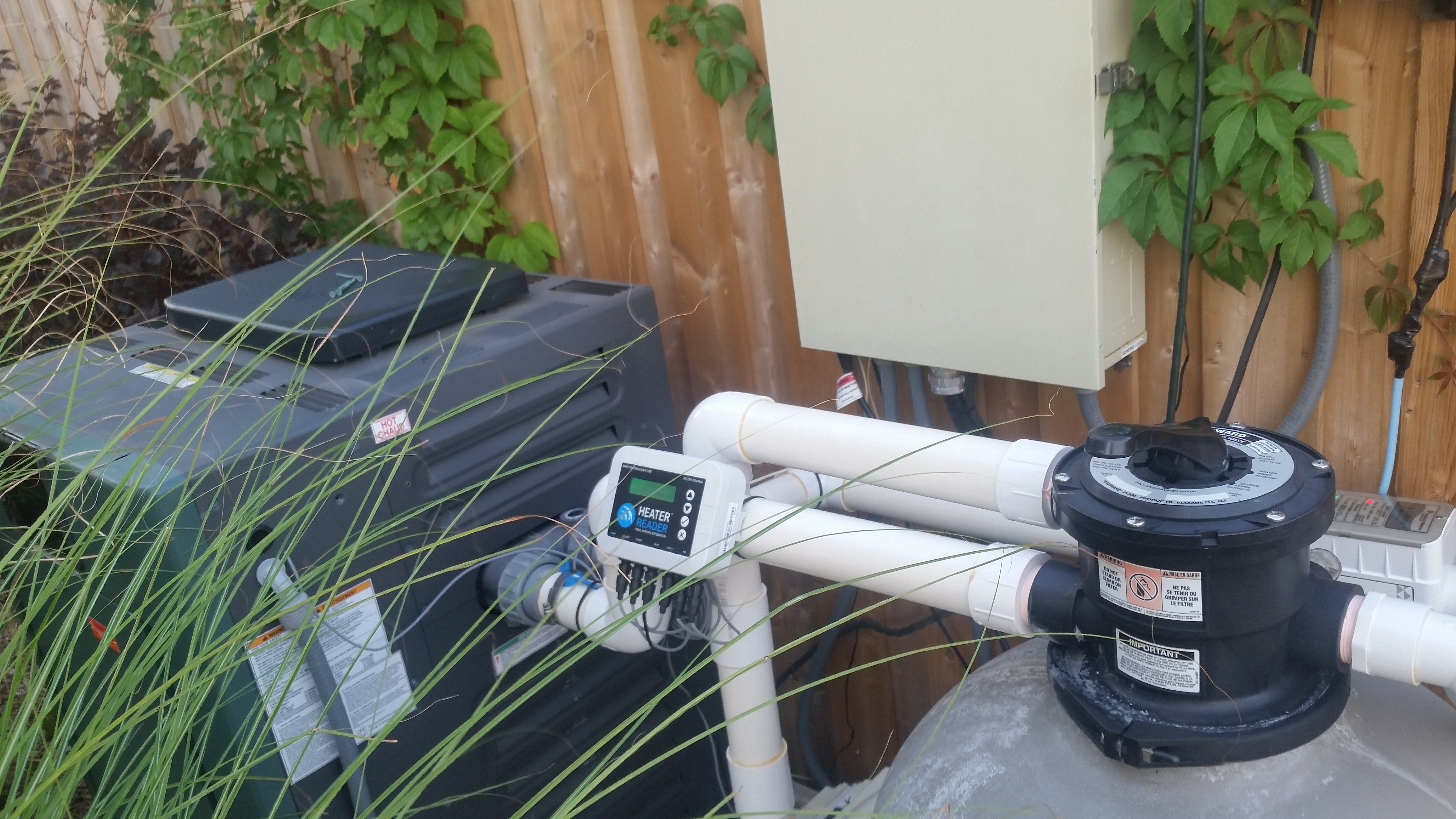 Smart Swimming Pool Controller Smart Swimming Pool Controller